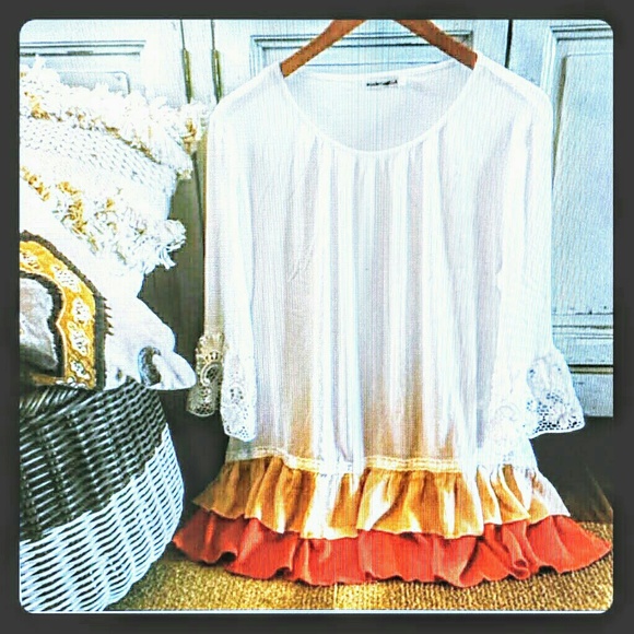 New Ruffled tunic top gorgeous - Picture 6 of 8